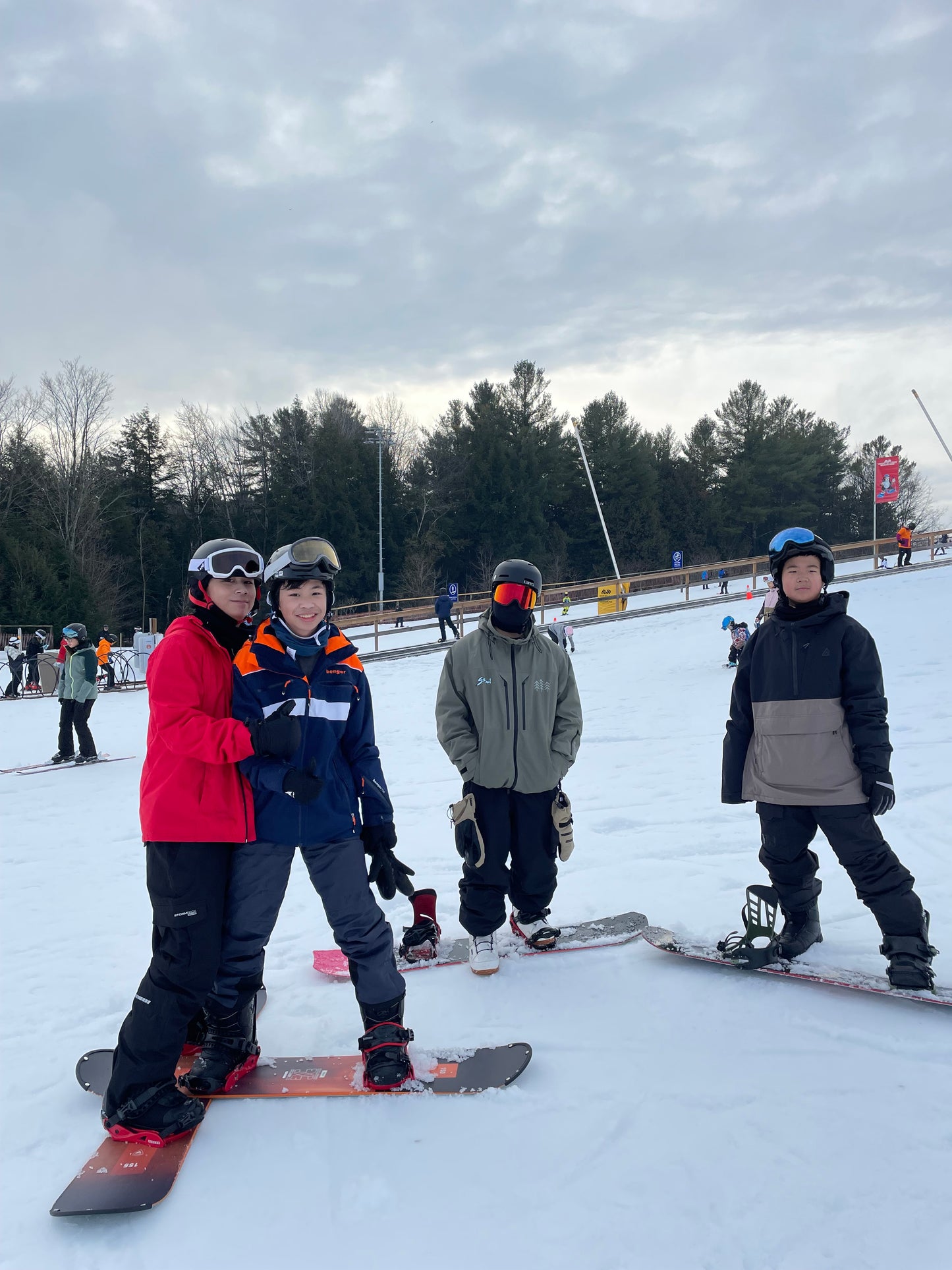 March Break滑雪冬令营 - 全托管 2026